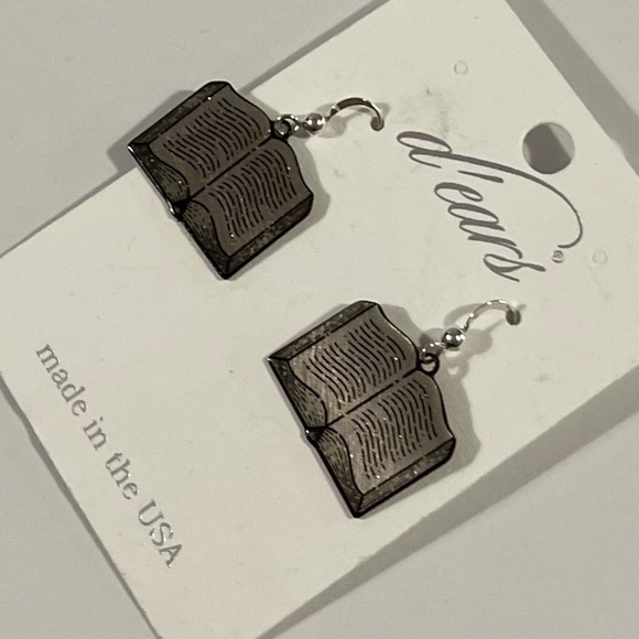 NEW D'ears Book Earrings - Picture 3 of 4